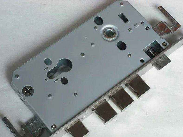 重庆24小时上门开锁公司