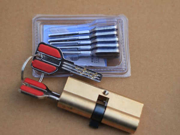 重庆24小时上门开锁公司